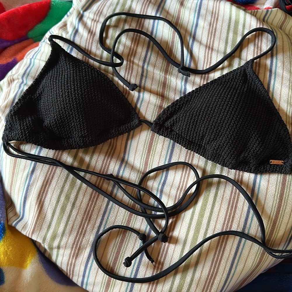 PINK Triangle Crinkle Bikini Top - Picture 12 of 15